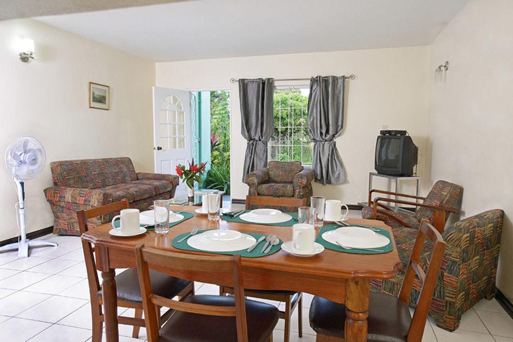 The Gardens Villa Kingston Dış mekan fotoğraf